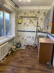 Сдам квартиру трехкомнатную