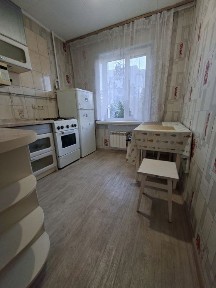 Продажа 1к вул Махова (Жолудєва) 8-а