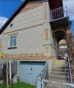 Продаж! Будинок у місті! Цегла, газ, ділянка 5 соток