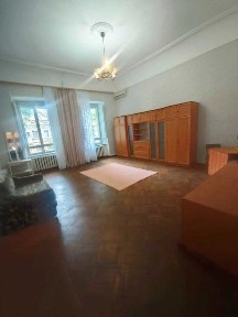 Сдам 2 комнаты в комунне в центре Одессы на Дворянской