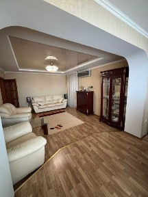 Продам 3х ком. квартиру - Добровольского / Затонского р5