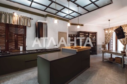 Продам Капитальный Дом на 11 сотках Бассейн Два Гаража Ландшафтный дизайн Аркадия