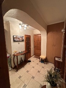 Продав 3х кімнатну квартиру в центрі