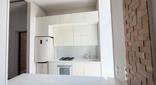 Продам 3х. кв. S-80м2 2/3 в самом центре Харькова ул. Рымарская