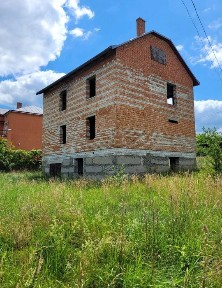 Продаж цегляного будинку в с. Станиля