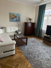 Продаж будинку на вулиці Самійленка (біля вулиці Тарнавського), Львів