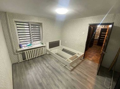 3 кім в ЦЕГЛЯНІЙ багатоповерхівці з ремонтом на ТОПОЛІ (720574)