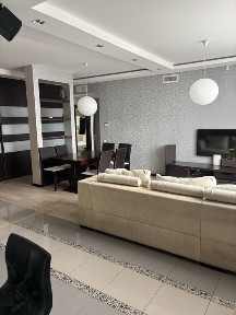 Київ, Дарницький, вулиця Олени Пчілки 2