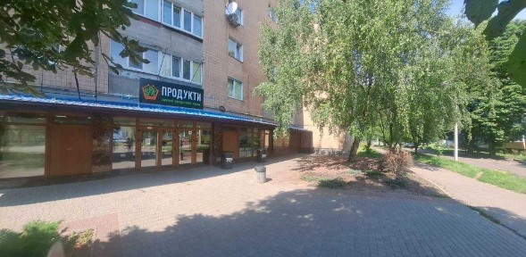 300м2 на фасаді у центральній частині Фастова