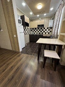 Вул Соборна. 2 кімнатна квартира з ремонтом, меблями та технікою