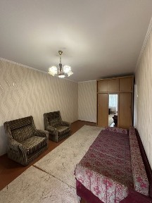 Здається 2 кім квартира Митниця центр