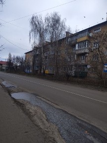 Продам 1 кім квартиру в центрі Гоголіва