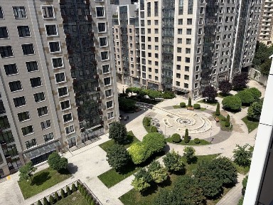 Київ, Печерський, вулиця Саперне Поле 5а