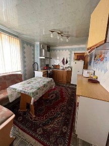 Здам 2кв центр. Військовим