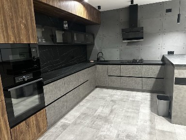Оренда дворівневоі квартири центр міста новобудова