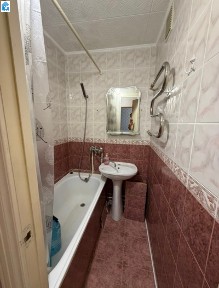 Продажа 2 кімнатної квартири по пр. Центральному