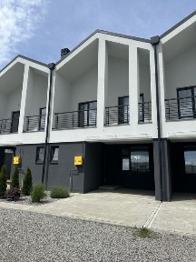 Продаж таунхауса на Війскбуді