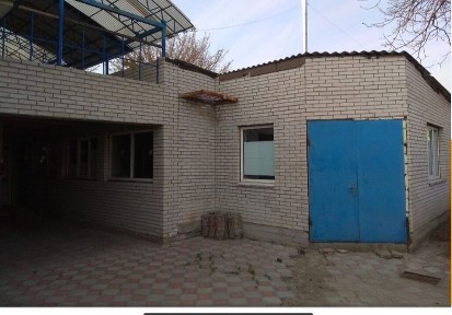 Продам приватний будинок 3 поверхи