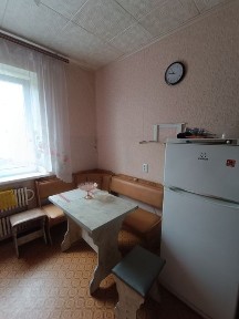 Сдам 2комн, левый берег, средний этаж