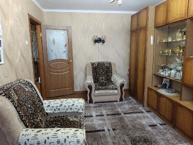 Продам 1 кімнатну квартиру смт Малинівка