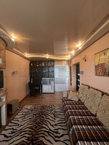 Ексклюзив у центрі: Дворівнева 2-кімнатна біля Набережної (Шкільна 1а)