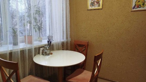Терміновий продаж 2к квартири ТОРГ! 60 кв. м на вул. Татарська 2Д