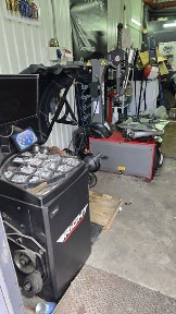 Здається в оренду повністю обладнаний шиномонтаж із новими верстатами