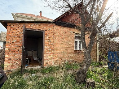 Продам земельну ділянку з будиночком Глеваха