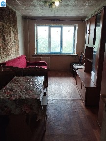 Вільна! Продам гостинку, м. «23 Серпня»