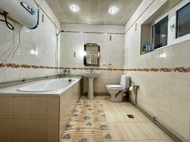 Продаж будинку в с. Нижнє Синєвидне