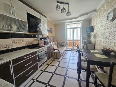 Продаж квартири в новому будинку митниця
