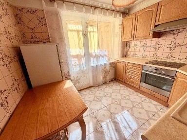 Оренда 3-х кім кв-ри 76 м2 Севастопольська 19 на 2-му поверху, нова дарниця поряд парк партизанскої слави тростянецька, харківське шосе, антіпова