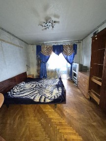 Сдам квартиру на заводе Шевченко ул. Воасенко