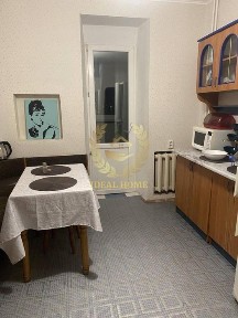 Продаж 2-кімнатної квартири по вул. Верховинця В., Святошинський р-н