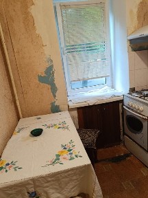 Продам однокімнатну квартиру в Броварах район масів.