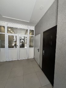 Повноцінна однокімнатна квартира з ремонтом в місті Ірпінь! Газ!