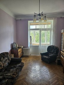 Продаж 3 кімнатної сталінки по вул. Депутатська 17/6 Святошинський р-н