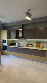 Продаж унікальноі квартири в ЖК Віконт з джакузі на терасі!