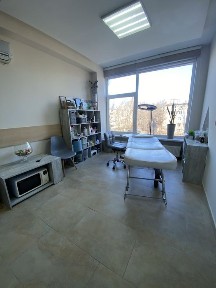 Одеса, Хаджибейський, Героев Крут 15