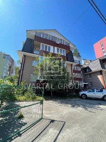 Складське приміщення в Центральному Парку