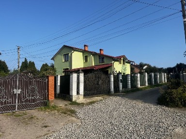 Здам будинок біля озера