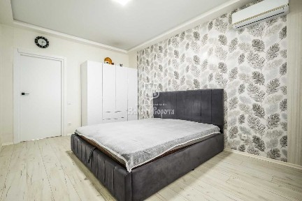 Продаж 2-кімнатної квартири 99.6 м², Бишівська вул., Будинок 5