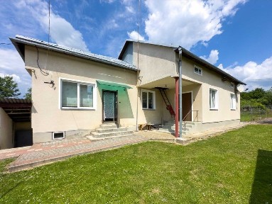 Продаж будинку, с. Поршна, 90 м. кв, 26 сот, ліс, річка.