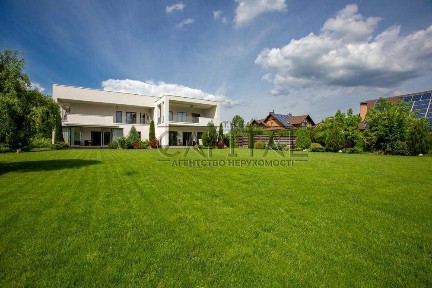 Оренда будинку Лісники КМ 