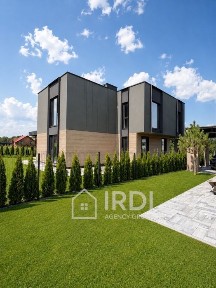 Продаж будинку в сучасному закритому комплексі ПРИМІСЬКІ