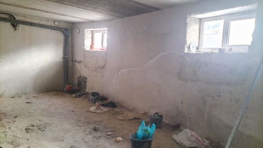 Оренда підвалу для бізнесу ( початок Угринева) !