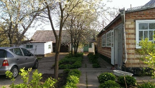 Продаж будинку село Дибинці, Київська область, вихід до річки