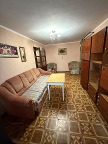 Продаж 2х кімн. квартири Крюків вул. Івана Приходька (поряд стадіон)