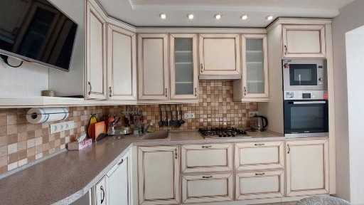 *ПРОДАЖ, 3х кімнатної квартири Олександрівський р-н, вул. Залізнична 9