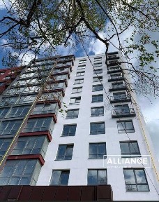 Продам 1 кім ЖК Княгинин 2 черга 8 поверх готова до ремонту